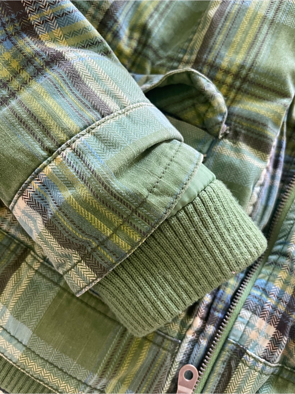 Vintage Y2k Mossimo Supply Co. Green Plaid Hooded Puffer Jacket with Faux Fur L - Picture 6 of 10